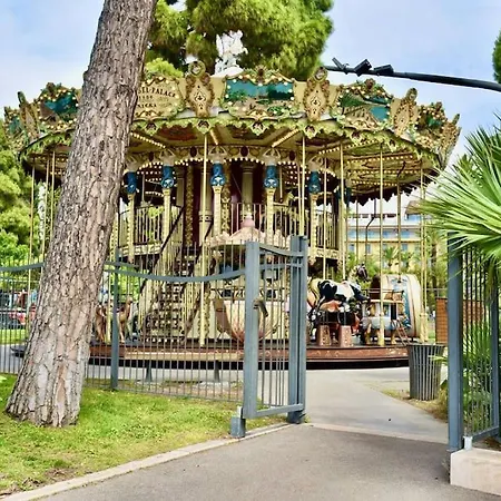 Apartment Signature Cours Saleya Nice